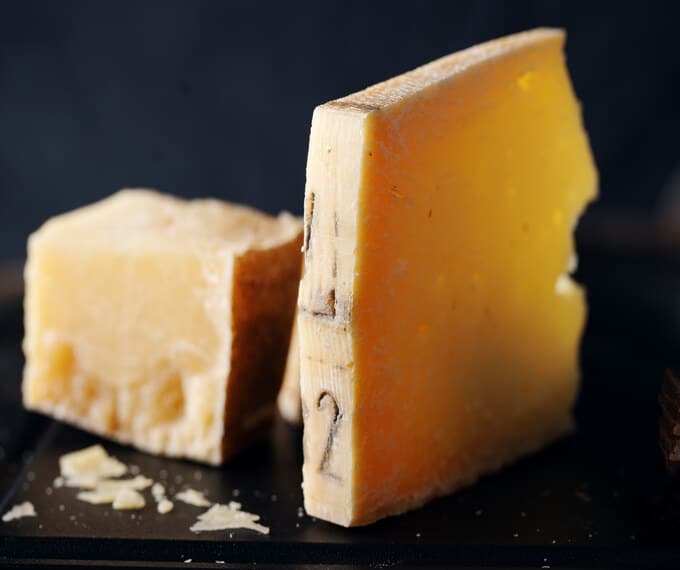 taleggio dop